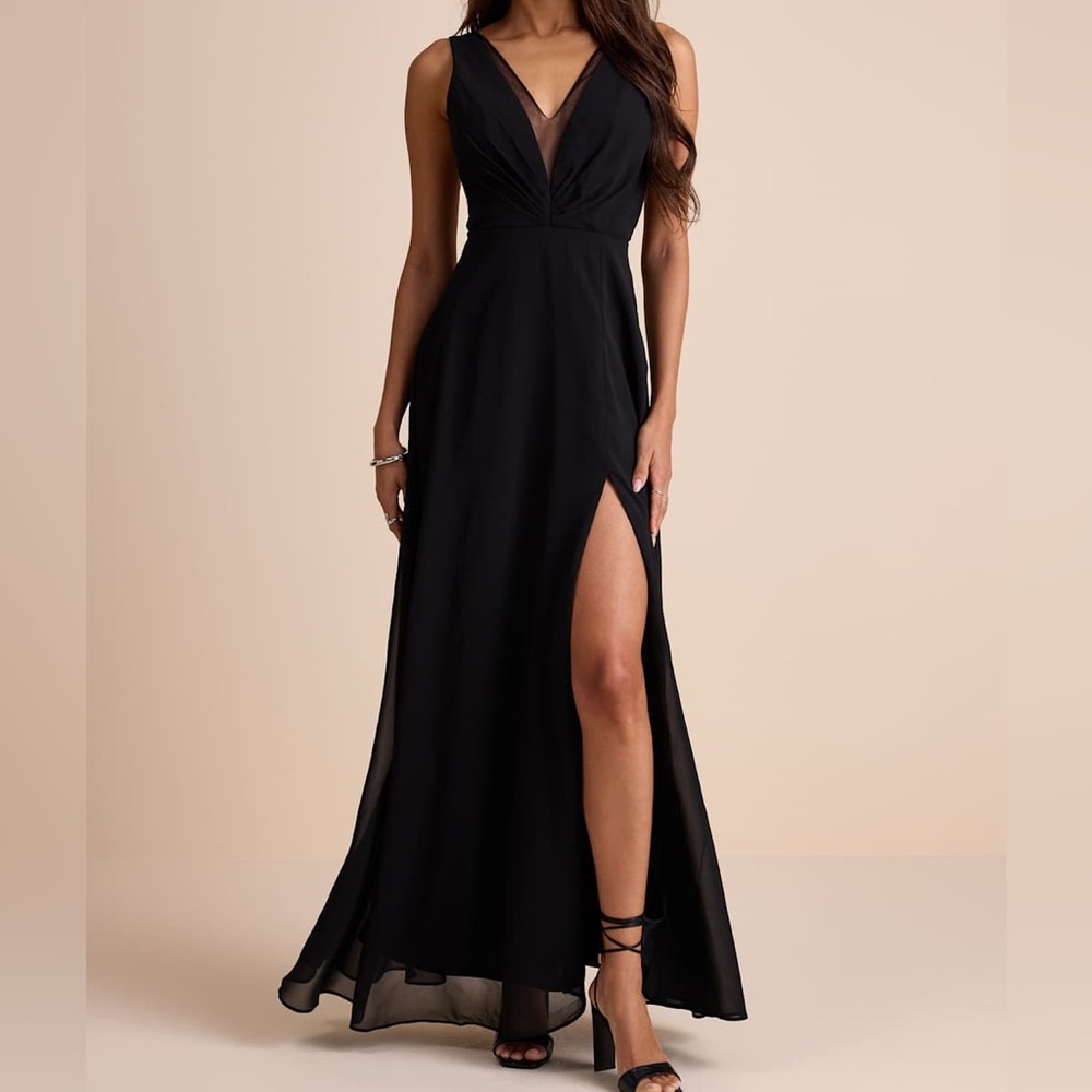 Lulus Simply Immaculate Black Backless Maxi Dress NWT